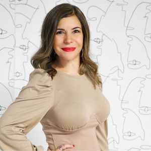 Meet your Posher, Emma